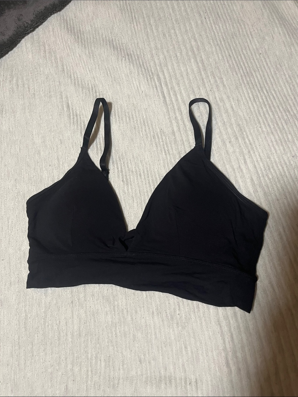 Hanes SuperSoft Longline Triangle Bra Deep-V Design w/ Adjustable Straps (Large)